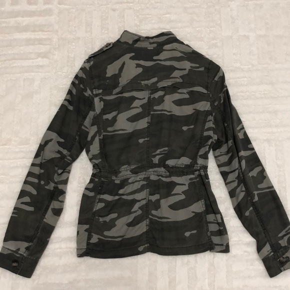 Express Jacket - Picture 5 of 6